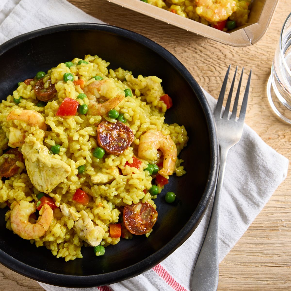 Paella Poissons Colors Kitchen 060220253489 ┬® Alexandre Bibaut SQ